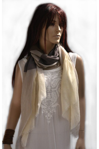 Wollen sjaal, bollen, taupe, offwhite