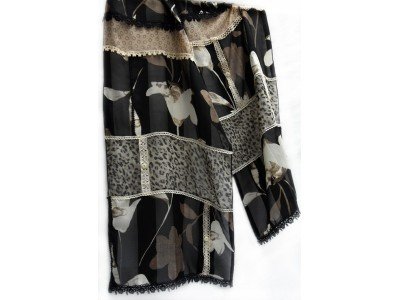 Patchwork vintage sjaal met kantjes en knoopjes, zwart, grijs, taupe, beige, cremewit